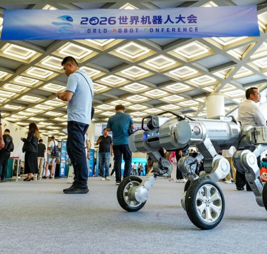 China's Galileo Robotics Unveils Galileo X 'Embodied Ground Mobility System'