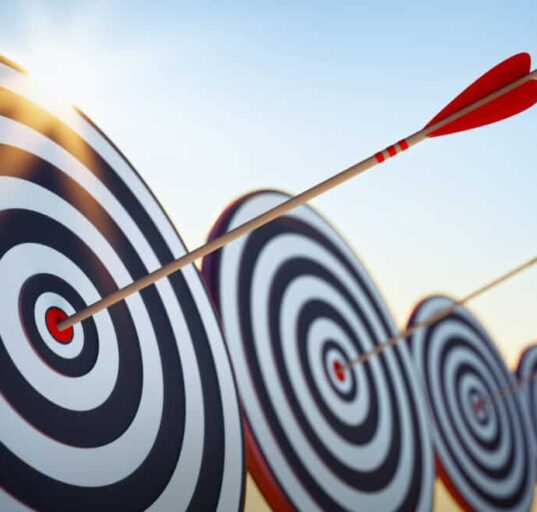 arrows hit bullseye on target