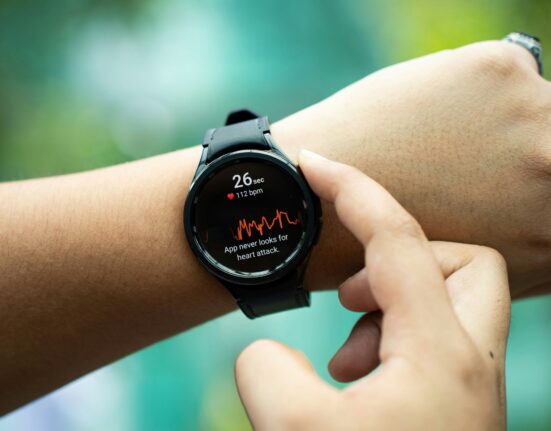 Samsung health AI models analyse wearable biosignal data