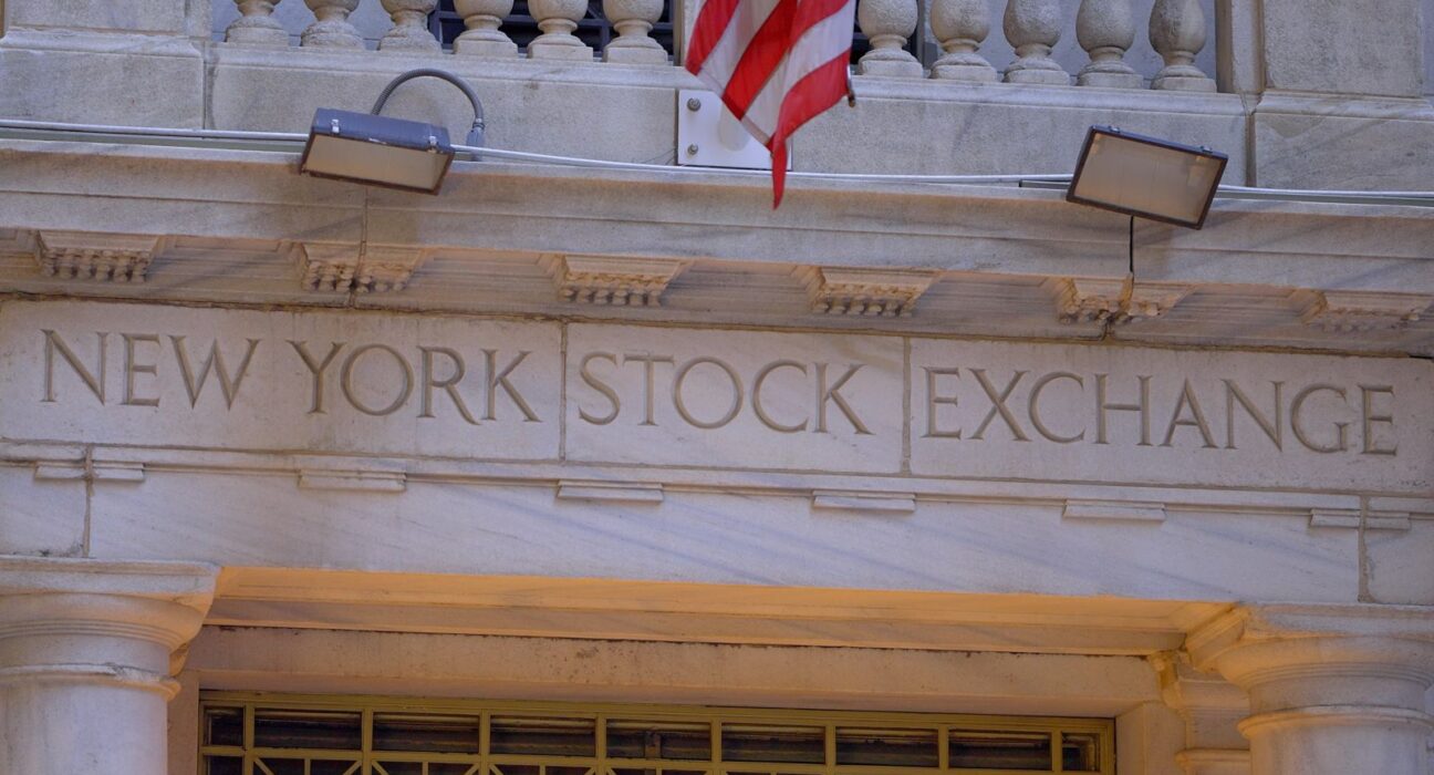 Stocks Finish Mixed as Bond Yields Fall and Chipmakers Slide