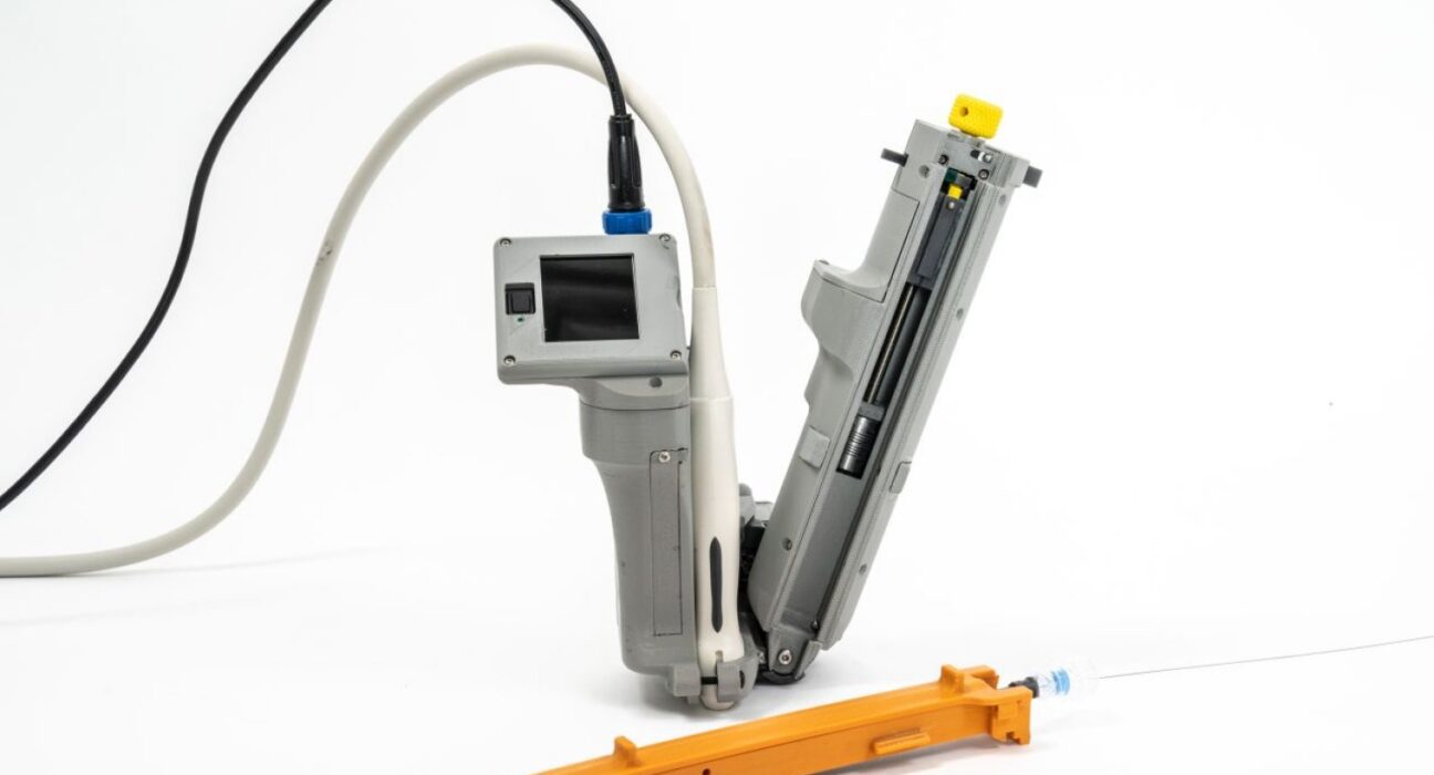 Lifesaving Lincoln Laboratory device wins 2026 Excellence in Technology Transfer Award | MIT News