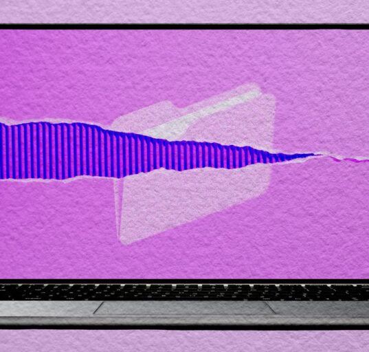This App Makes Your Laptop Screen Look Like Paper