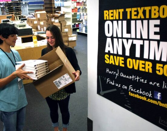61-year-old bookstore chain closes 68 stores in 3 months